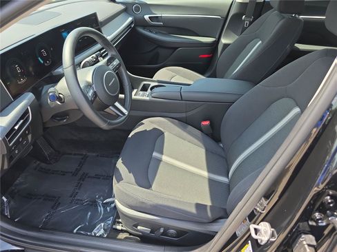 Certified 2025 Hyundai Sonata SEL FWD image 14