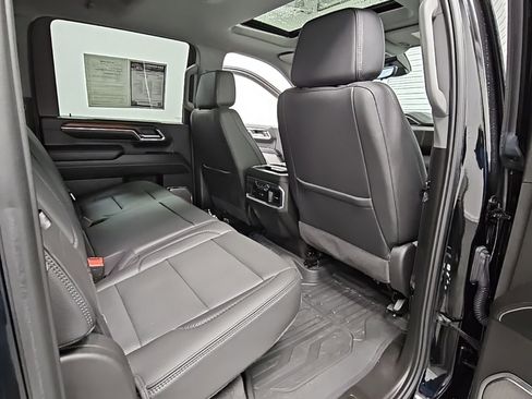 Certified 2024 GMC Sierra 3500 Denali w/ Denali Reserve Package image 37