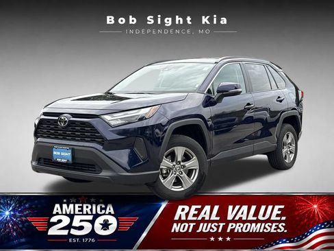 Used 2025 Toyota RAV4 XLE FWD image 1