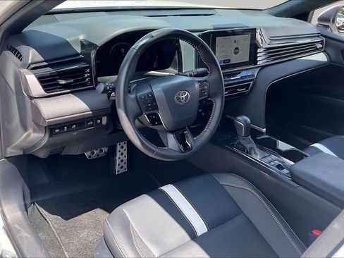 Used 2026 Toyota Camry SE w/ Convenience Package FWD image 17