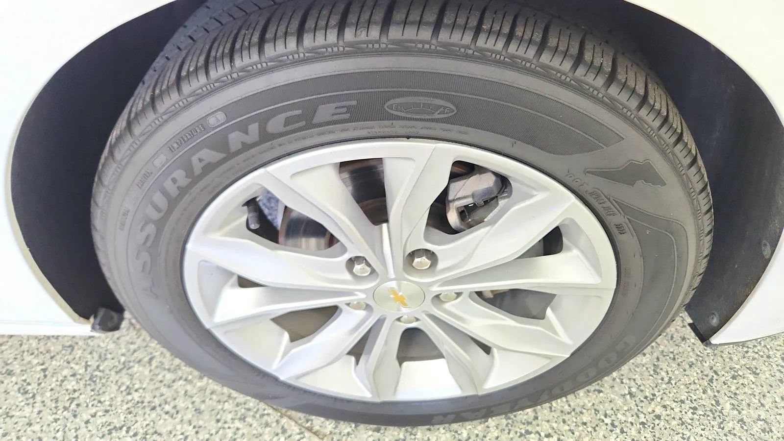 Used 2024 Chevrolet Malibu LT FWD image 29