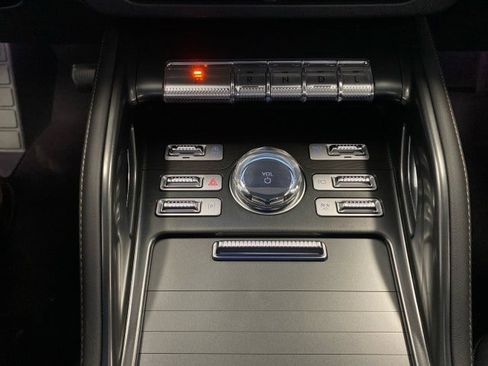 New 2026 Lincoln Nautilus Reserve w/ Jet Appearance Package AWD/4WD image 29