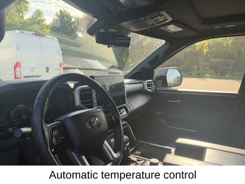 Used 2023 Toyota Tundra Platinum AWD/4WD image 18