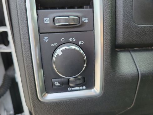 Used 2024 RAM 1500 Classic Warlock AWD/4WD image 23