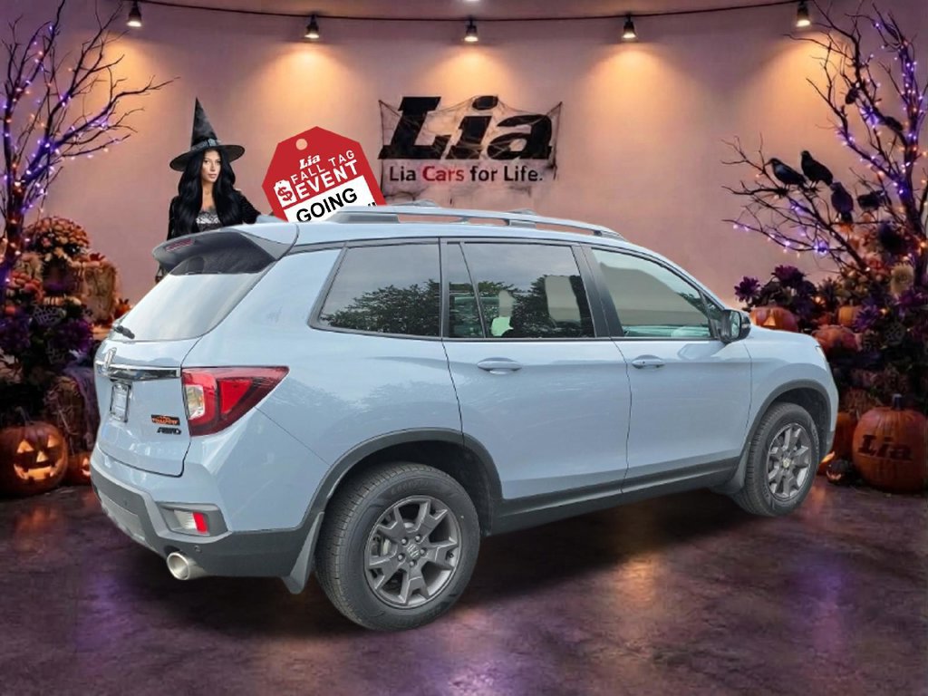 Used 2024 Honda Passport TrailSport image 7