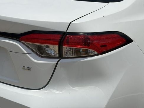 Used 2024 Toyota Corolla LE FWD image 7