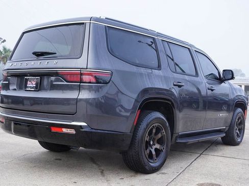 Used 2023 Jeep Wagoneer 2WD w/ Convenience Group I image 4