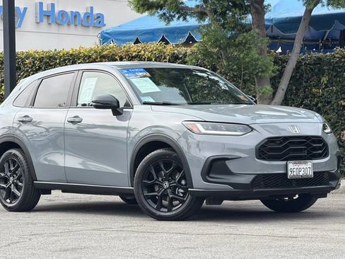 Certified 2023 Honda HR-V Sport image 2