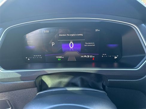 Used 2024 Volkswagen Tiguan SE R-Line image 17