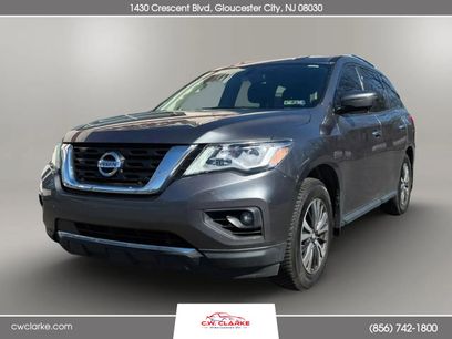Used 2017 Nissan Pathfinder SL