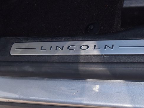 Certified 2022 Lincoln Corsair FWD w/ Premium Package image 36