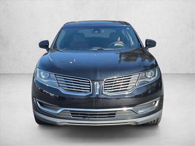 Used 2018 Lincoln MKX Reserve w/ Lincoln MKX Climate Package AWD/4WD image 3