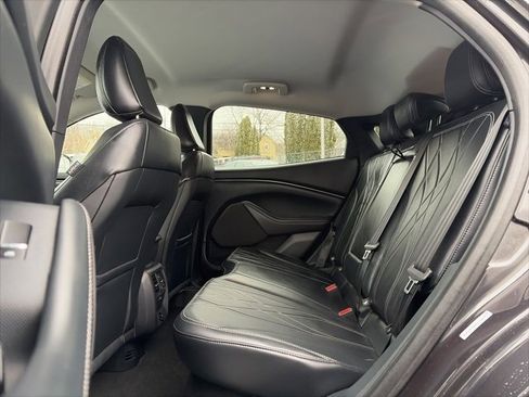 Used 2022 Ford Mustang Mach-E Select image 15