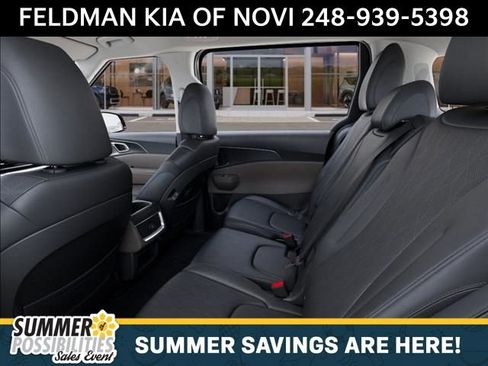 New 2026 Kia Carnival FWD image 18