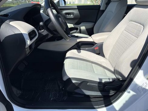 Used 2023 Honda HR-V LX image 24