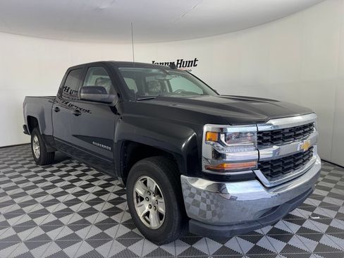 Used 2018 Chevrolet Silverado 1500 LT RWD image 5