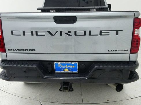 Used 2026 Chevrolet Silverado 2500 Custom w/ Custom Value Package AWD/4WD image 6
