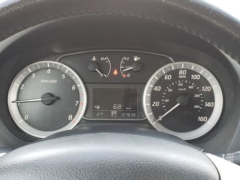 Used 2015 Nissan Sentra SV image 21