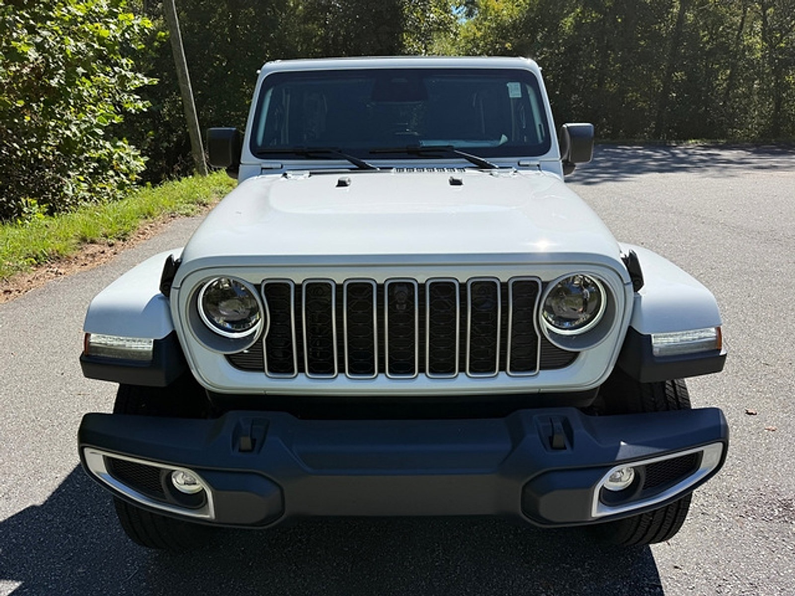 New 2027 Jeep Wrangler Unlimited Sahara AWD/4WD image 4