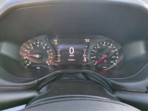 Used 2024 Jeep Compass Trailhawk image 11