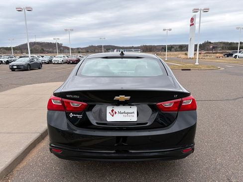 Used 2024 Chevrolet Malibu LT FWD image 3