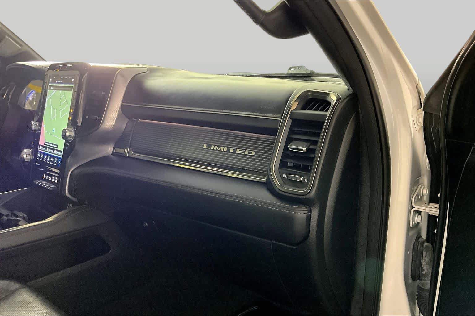 Used 2021 RAM 1500 Limited AWD/4WD image 17