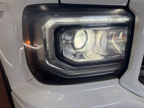 Used 2017 GMC Sierra 1500 2WD Double Cab w/ Elevation Edition image 9