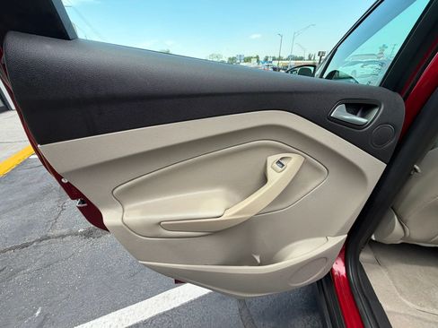 Used 2013 Ford C-MAX Energi SEL FWD image 18