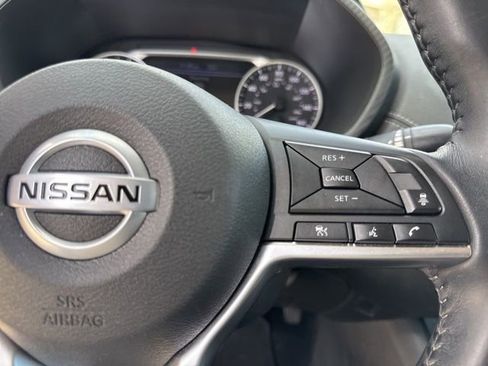 Used 2020 Nissan Sentra SV image 40