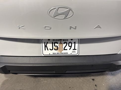 Used 2024 Hyundai Kona SE image 21