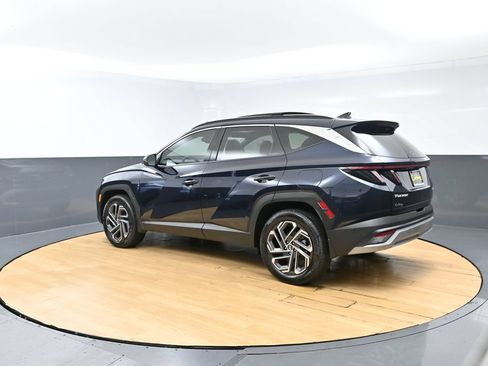 Used 2025 Hyundai Tucson Limited AWD/4WD image 43