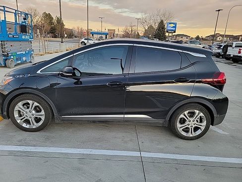 Used 2020 Chevrolet Bolt LT image 9