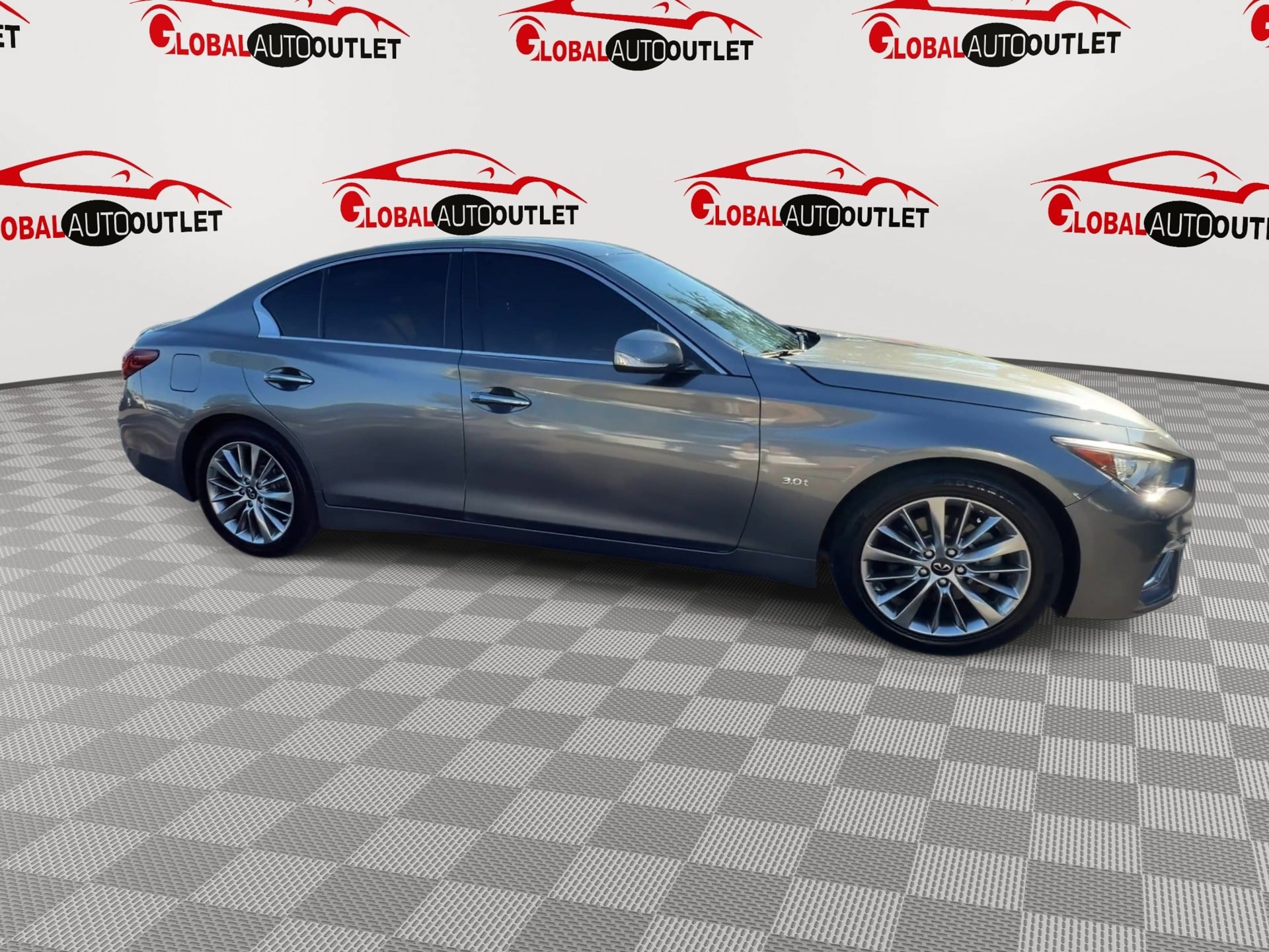 Used 2020 INFINITI Q50 Luxe RWD image 9