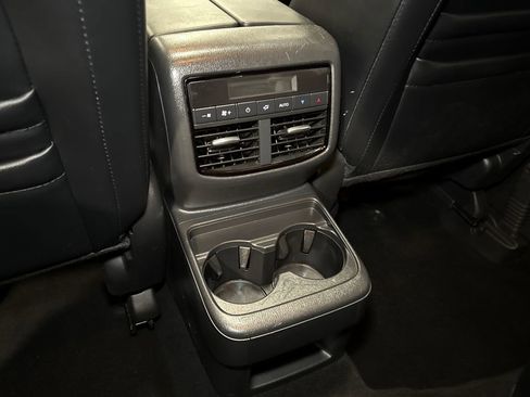 Certified 2023 MAZDA CX-9 Touring AWD/4WD image 10