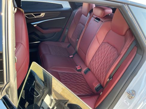 Used 2022 Audi S7 Prestige w/ Prestige Package image 20