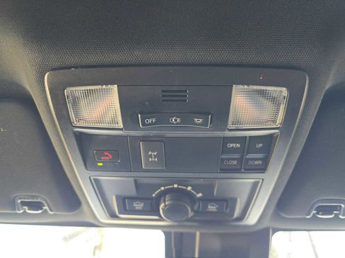 Certified 2023 Toyota Tacoma TRD Off-Road w/ TRD Premium Off Road Package AWD/4WD image 33