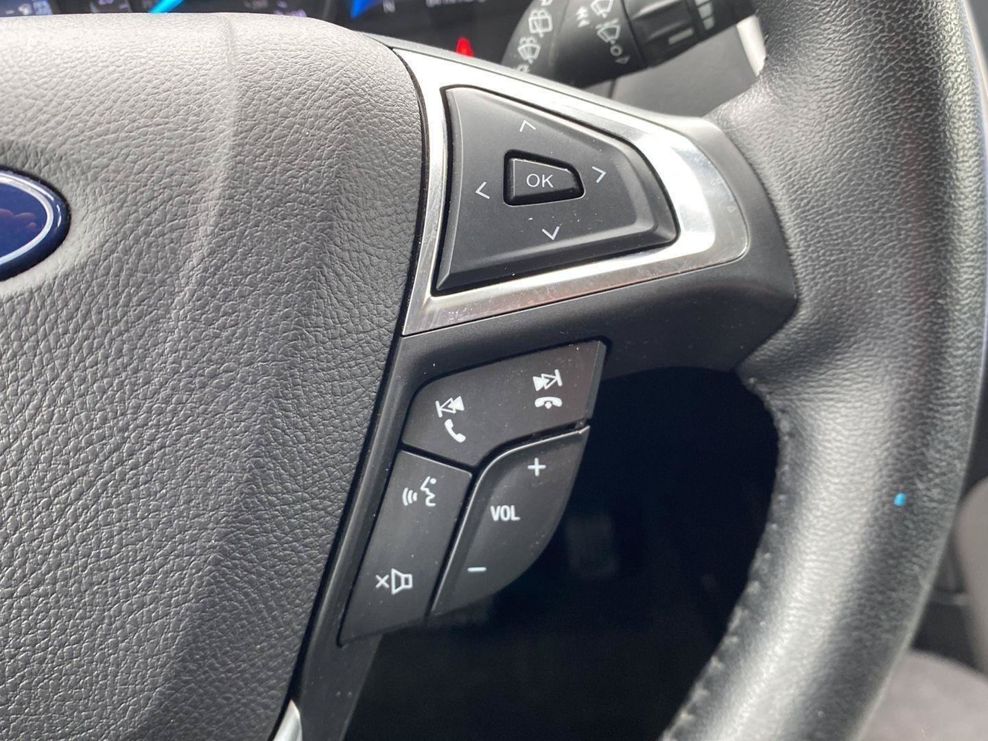 Used 2022 Ford Edge SEL w/ Convenience Package AWD/4WD image 21