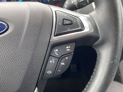 Used 2022 Ford Edge SEL w/ Convenience Package AWD/4WD image 21