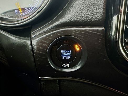 Used 2019 Jeep Grand Cherokee High Altitude image 28