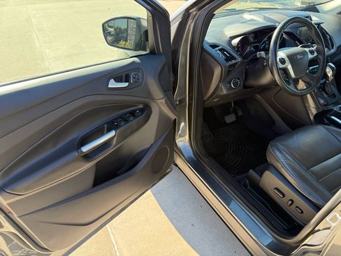 Used 2015 Ford Escape Titanium image 8
