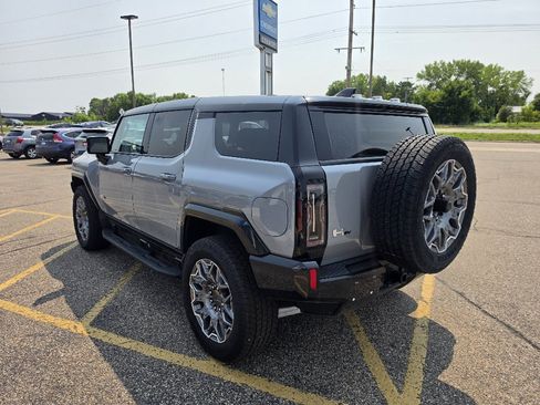Used 2025 GMC Hummer EV 3X AWD/4WD image 4