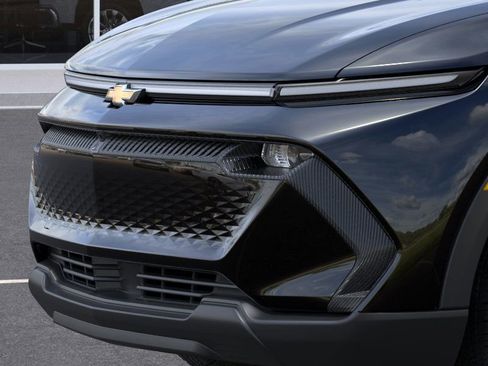 New 2026 Chevrolet Equinox EV LT image 14