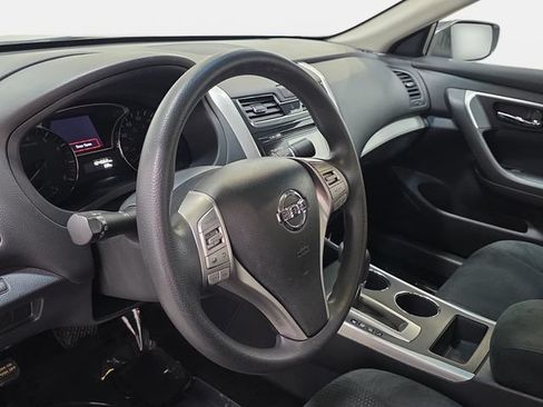 Used 2015 Nissan Altima 2.5 S w/ Power Driver Seat Package FWD image 14