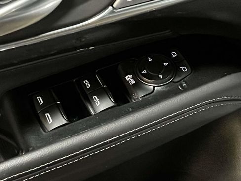 Used 2020 Cadillac CT4 Premium Luxury AWD/4WD image 13