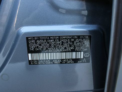 Used 2018 Lexus IS 300 F Sport RWD image 45