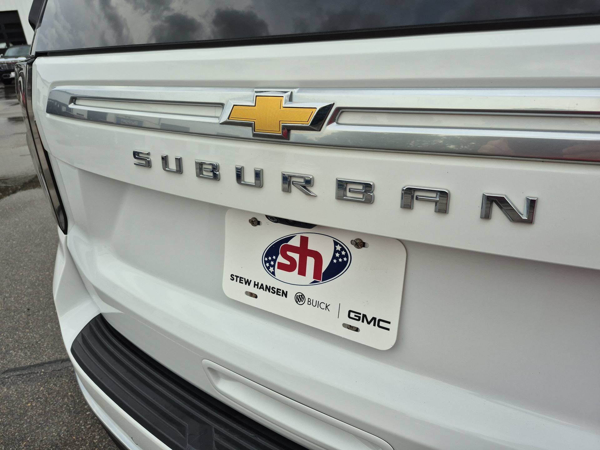 Used 2023 Chevrolet Suburban High Country AWD/4WD image 31