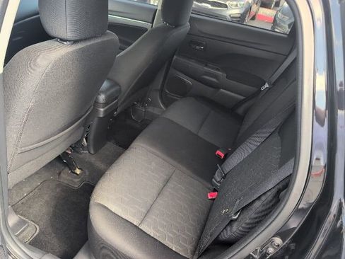 Used 2020 Mitsubishi Outlander Sport Black Edition image 11