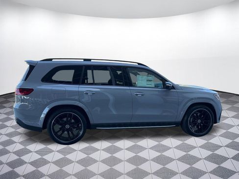 New 2026 Mercedes-Benz GLS 450 4MATIC image 8