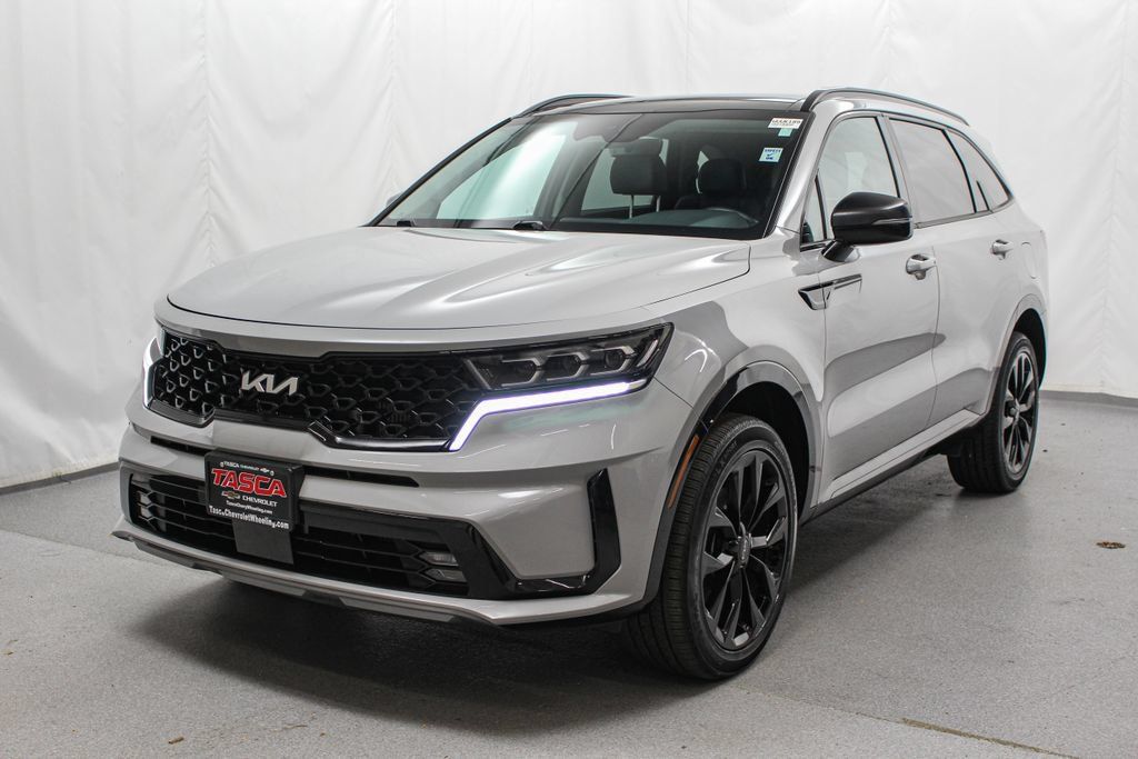 Used 2023 Kia Sorento SX AWD/4WD image 5