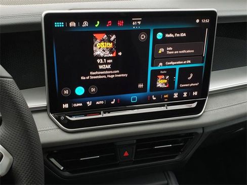 New 2026 Volkswagen Tiguan SE R-Line image 11